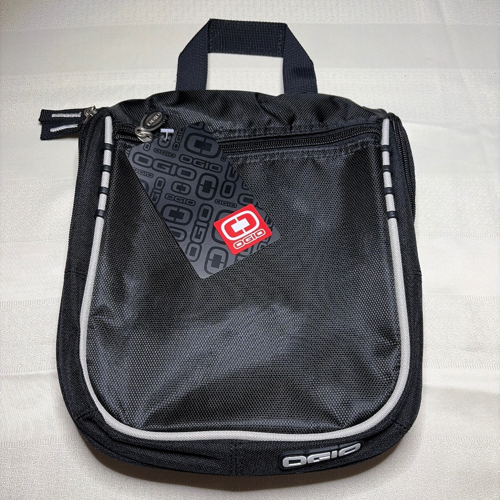 NWT, Ogio, Travel Toiletries Bag, Black 9 x 10